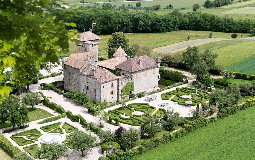 Mariage de Fanny et Gratien au Château d’Avully