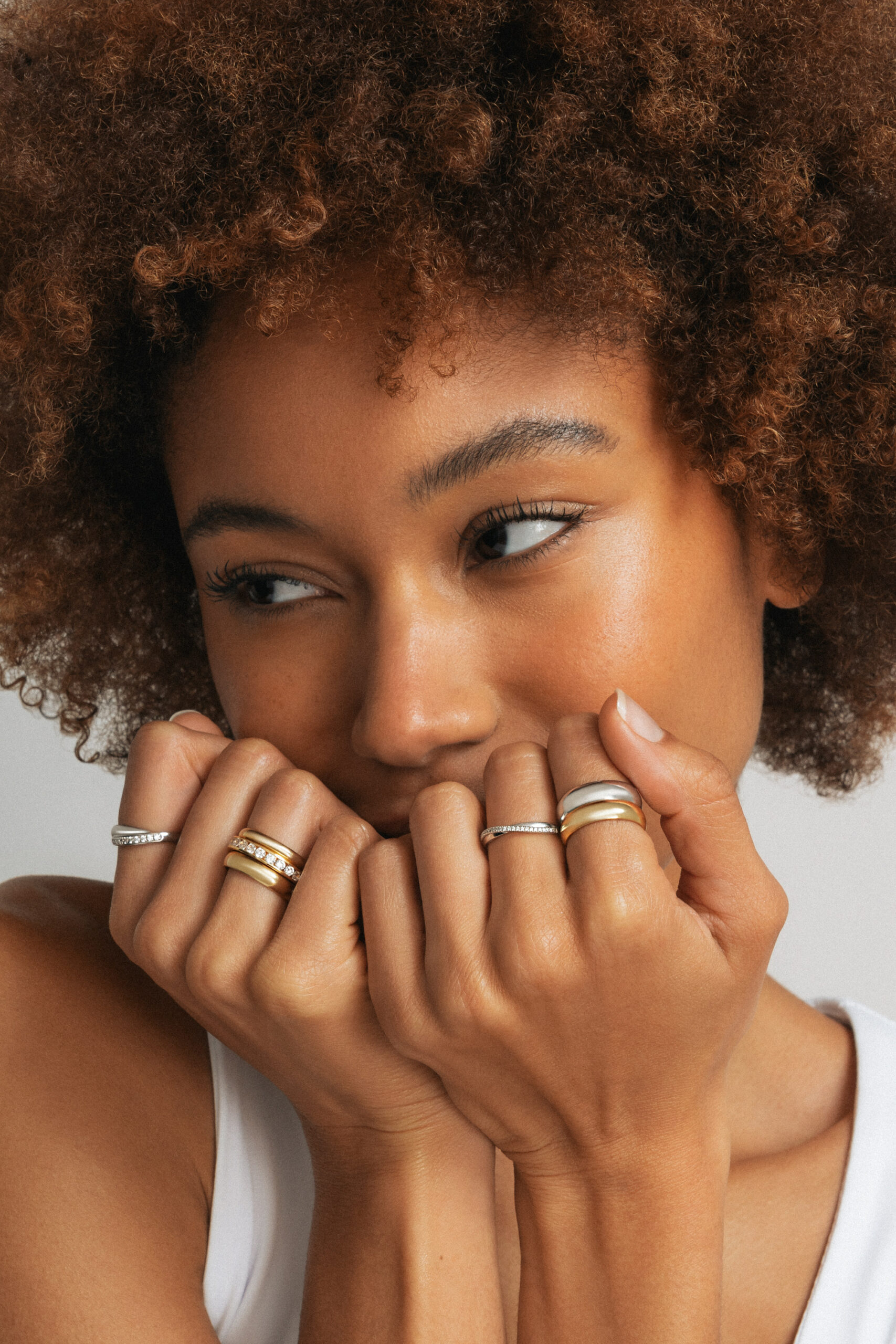 Les tendances 2025 pour les alliances de mariage : inspirations et styles à découvrir Les tendances 2025 pour les alliances de mariage : inspirations et styles à découvrir