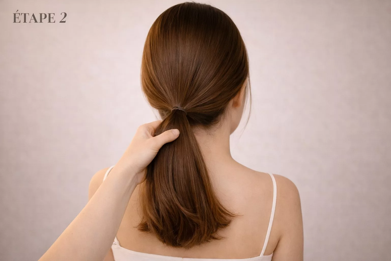 Tuto demi-queue tressée étape 2 : tresses latérales