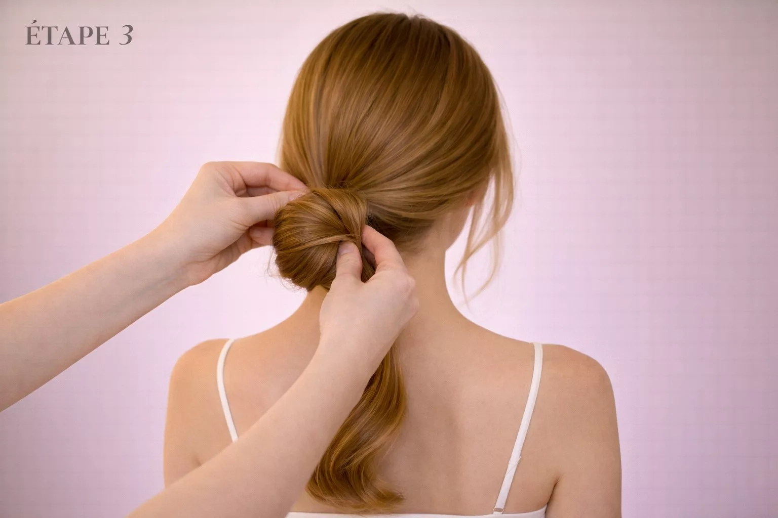 Étape 3 : Formation du chignon