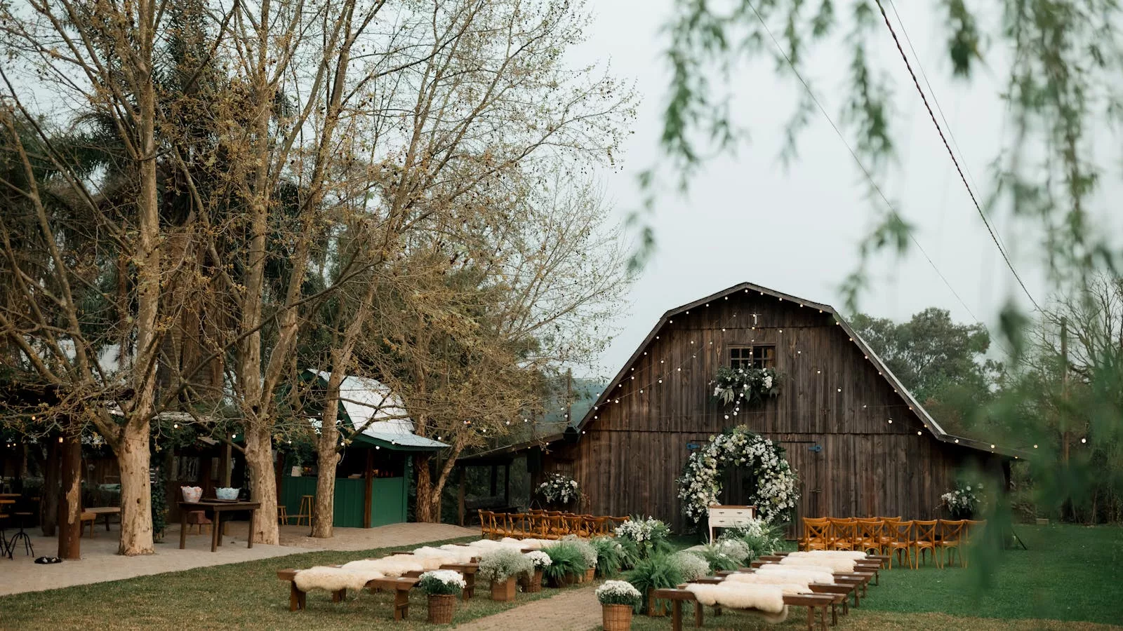 Mariage champêtre : nos idées pour une cérémonie nature et chic Mariage champêtre : nos idées pour une cérémonie nature et chic
