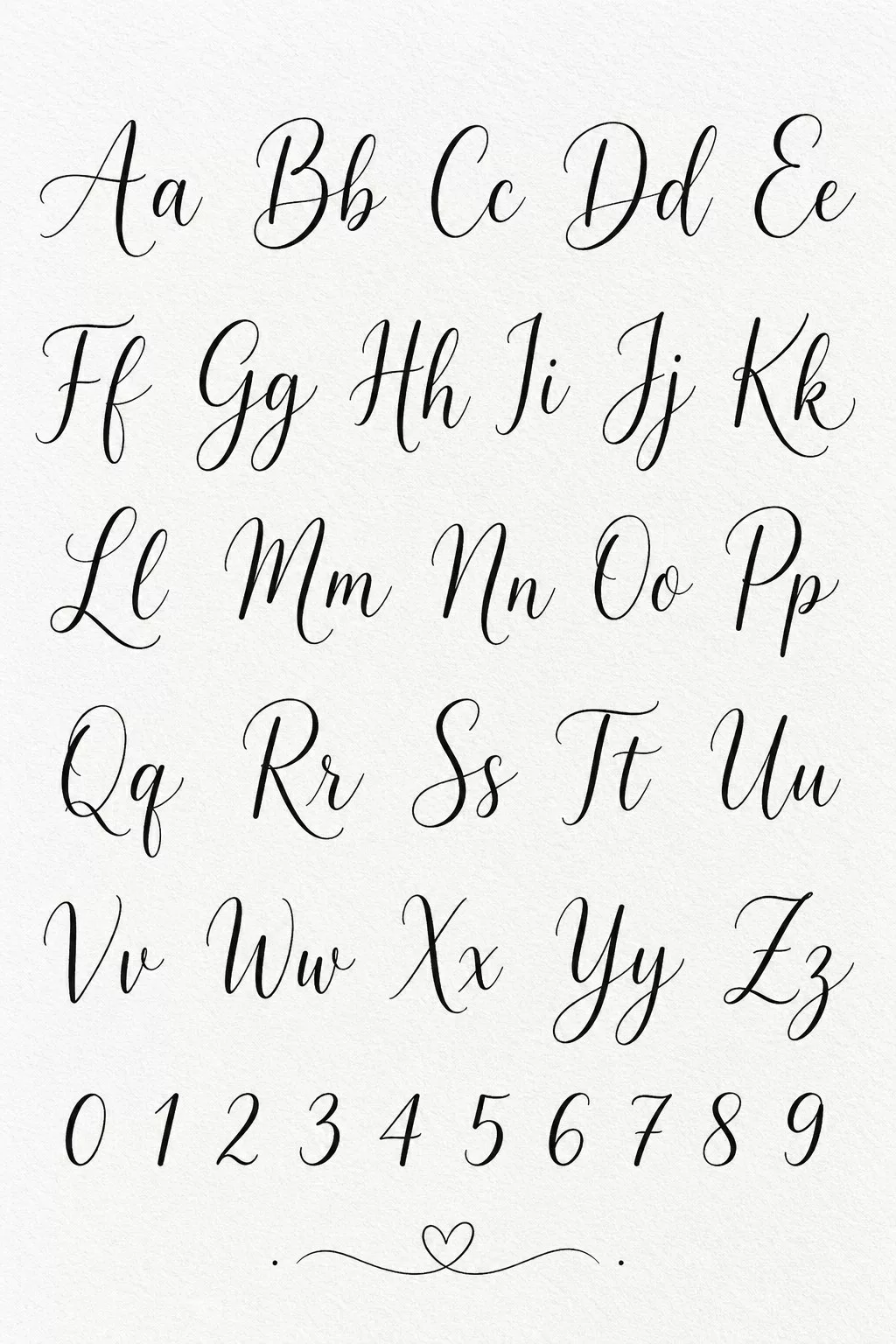 Alphabet de calligraphie moderne au brush pen