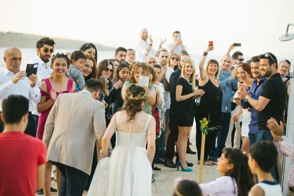 Animation surprise mariage : 25 idées de témoins pour émouvoir les mariés Animation surprise mariage : 25 idées de témoins pour émouvoir les mariés