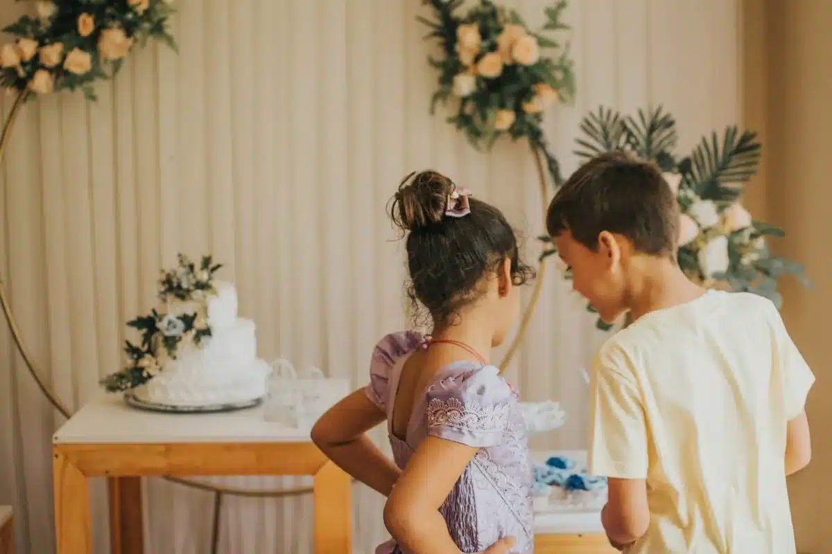 Jeux de mariage pour enfants : 25 idées pour les occuper joyeusement Jeux de mariage pour enfants : 25 idées pour les occuper joyeusement